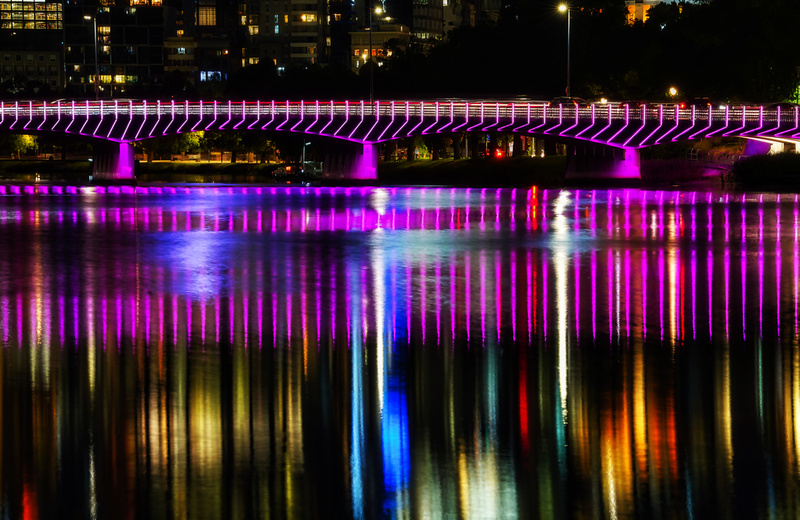 Swan Bridge